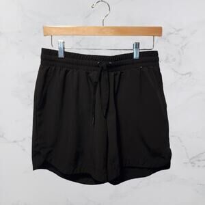 Mondetta Performance + Luxury Shorts Pockets Medium